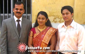 Ajay Stephy Engagement Photos